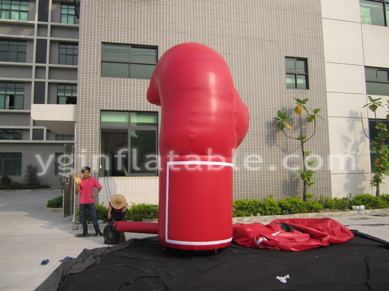 Красная форма рекламная надувная перчаткаGC124