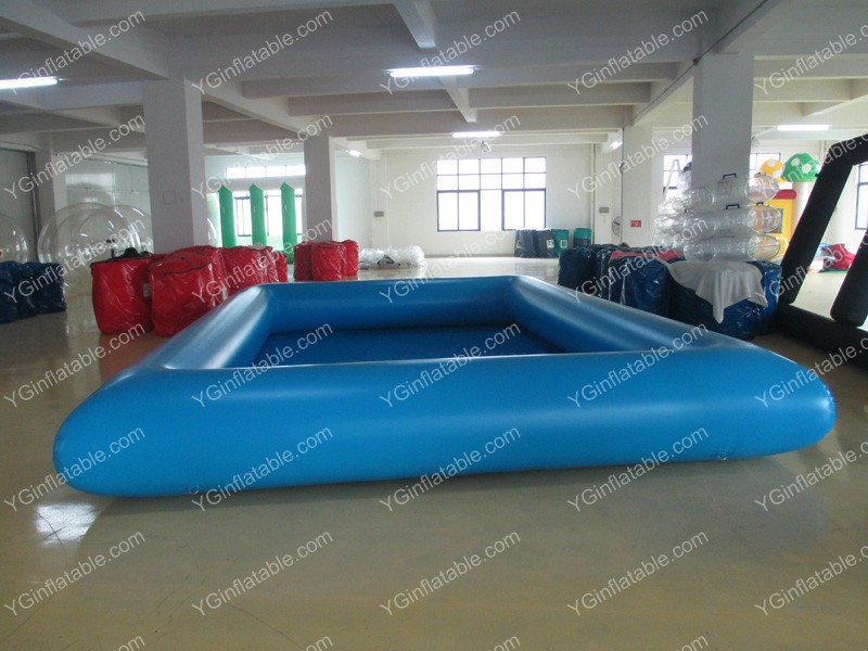 Голубой надувной бассейнGP072