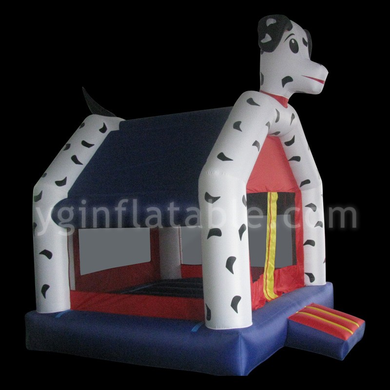Коммерческий прыгающий домик для собак DOGGB394