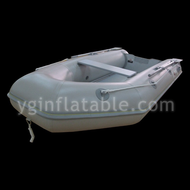 Маленькая надувная лодкаGT051